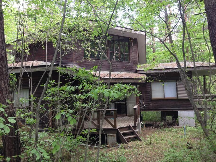 北軽井沢の貸別荘一棟貸し切り-庭とウッドデッキつき Azumaiokozan Exterior foto